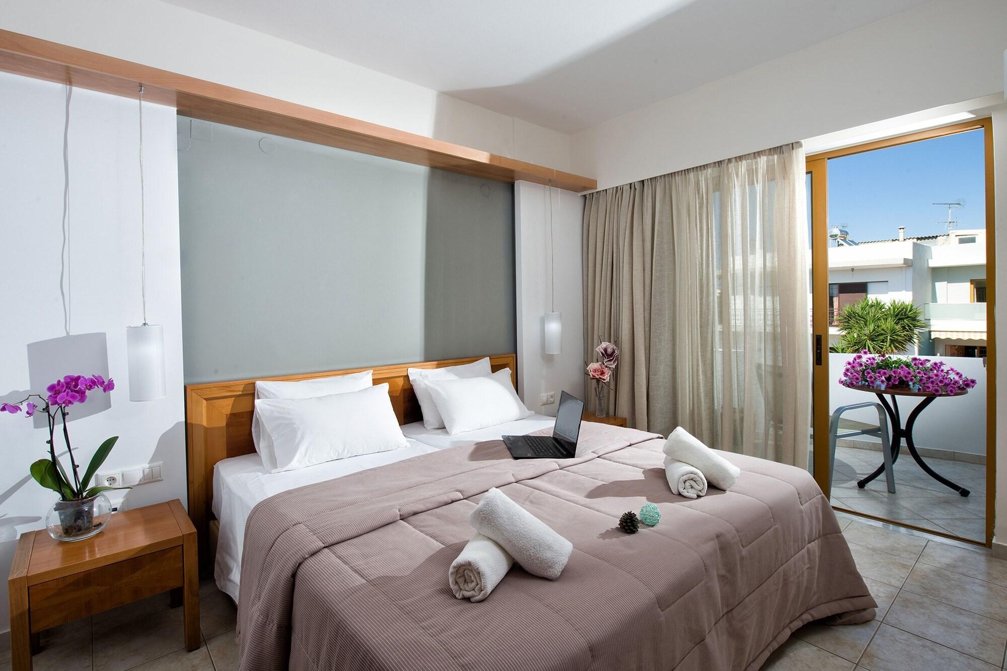 Mary Hotel & Mary Royal Suites Platanes  Exterior photo