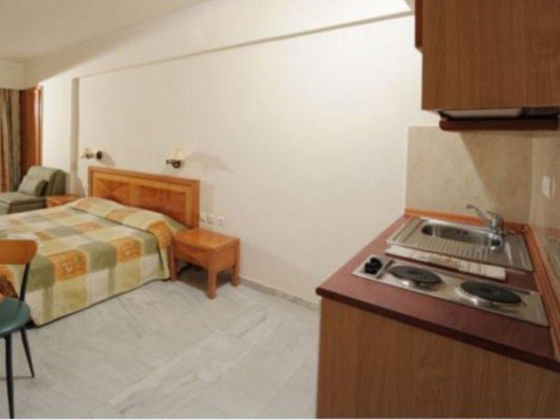 Mary Hotel & Mary Royal Suites Platanes  Exterior photo